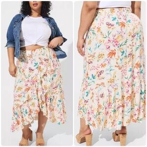 NEW Torrid Swiss Dot Ruffle Hi-Low Maxi Skirt 4X in Floral Ivory Tiered Ruffle